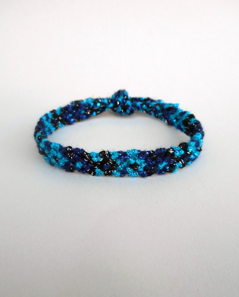 Friendship bracelet Fish bracelet Metallic yarn Trendy bracelet Glitter yarn bracelet Girlfriend gift Hippie chic Surfer gifts