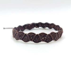 Dark Brown Macrame Bracelet: Woven Zig Zag Vegan Armband