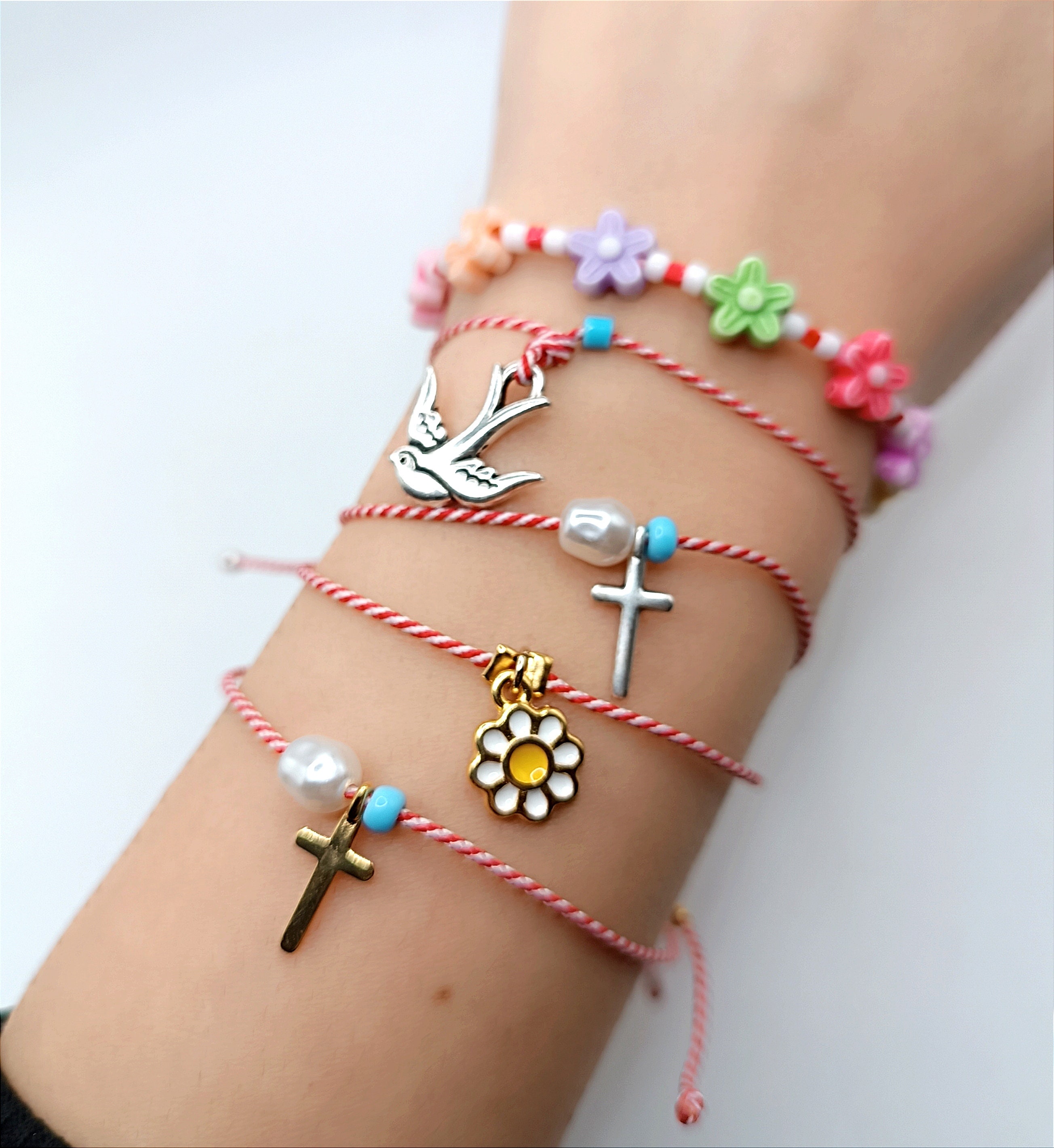 Lot De 1320 Perles Colorées à Enfiler - 6 Mm - 15 Couleurs - Avec Trou Pour La Fabrication De Bijoux - Petites Perles Artificielles Colorées En Verre à Enfiler - Pour