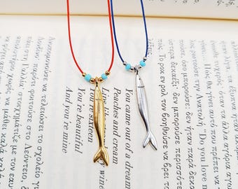 Turquoise kralenketting in de vorm van een vis, gouden sardinehanger, boho zomerse laagjeschoker, cadeau voor zeeliefhebbers
