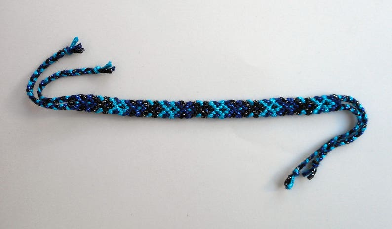 Friendship bracelet Fish bracelet Metallic yarn Trendy bracelet Glitter yarn bracelet Girlfriend gift Hippie chic Surfer gifts