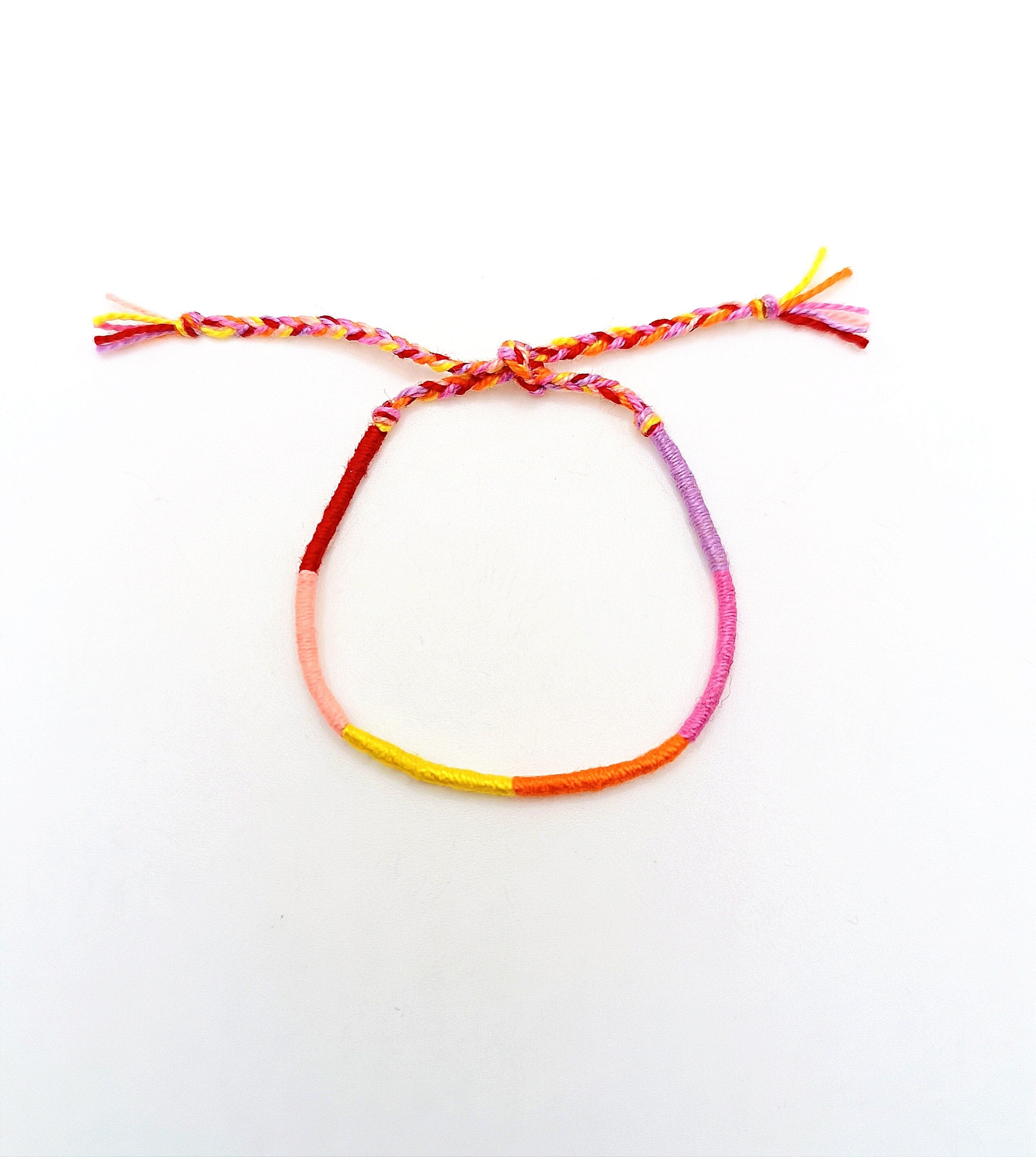 Lot De 8 Bracelets En Bois Colorés Pour Enfants - Fleur, Cœur, Papillon | Bijoux élastiques Amitié, Cadeau Fille Anniversaire Noël