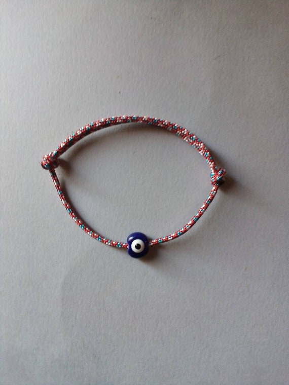 pulseras de ojo near me