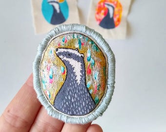 A badger brooch, animal jewelry, woodland animals, animal pins, painted pin, animal badge, original gift for animal lovers, textile jewelry