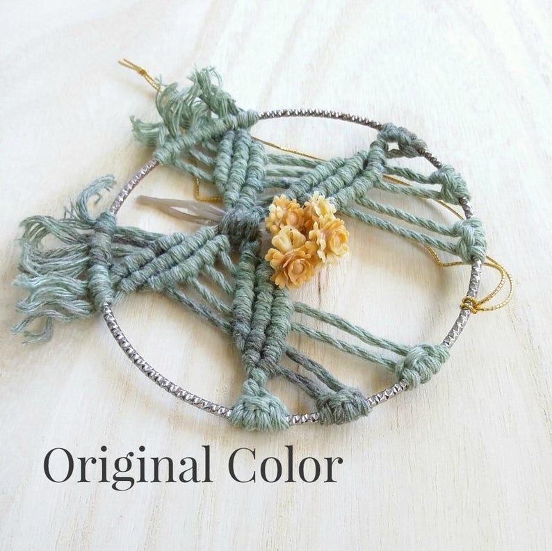 CUSTOM color Burgundy Blush Wedding party Mini macrame wall hanger Favor gifts Boho wedding Car ornament Modern macrame View mirror decor