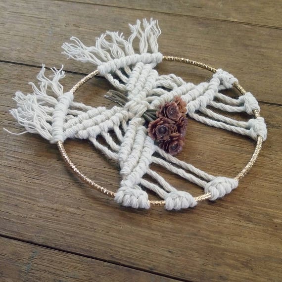 CUSTOM color Burgundy Blush Wedding party Mini macrame wall hanger Favor gifts Boho wedding Car ornament Modern macrame View mirror decor
