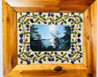 Hand Embroidery PDF Pattern. Berry Frame Mat Digital Download. Simple and Easy Beginner Berry Embroidery for Home Decor. Create Custom Mat.