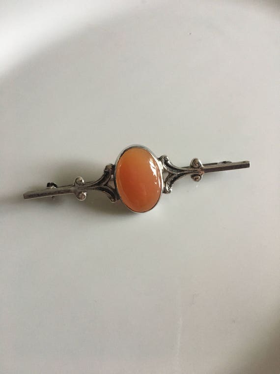 Vintage bar brooch - carnelian pin