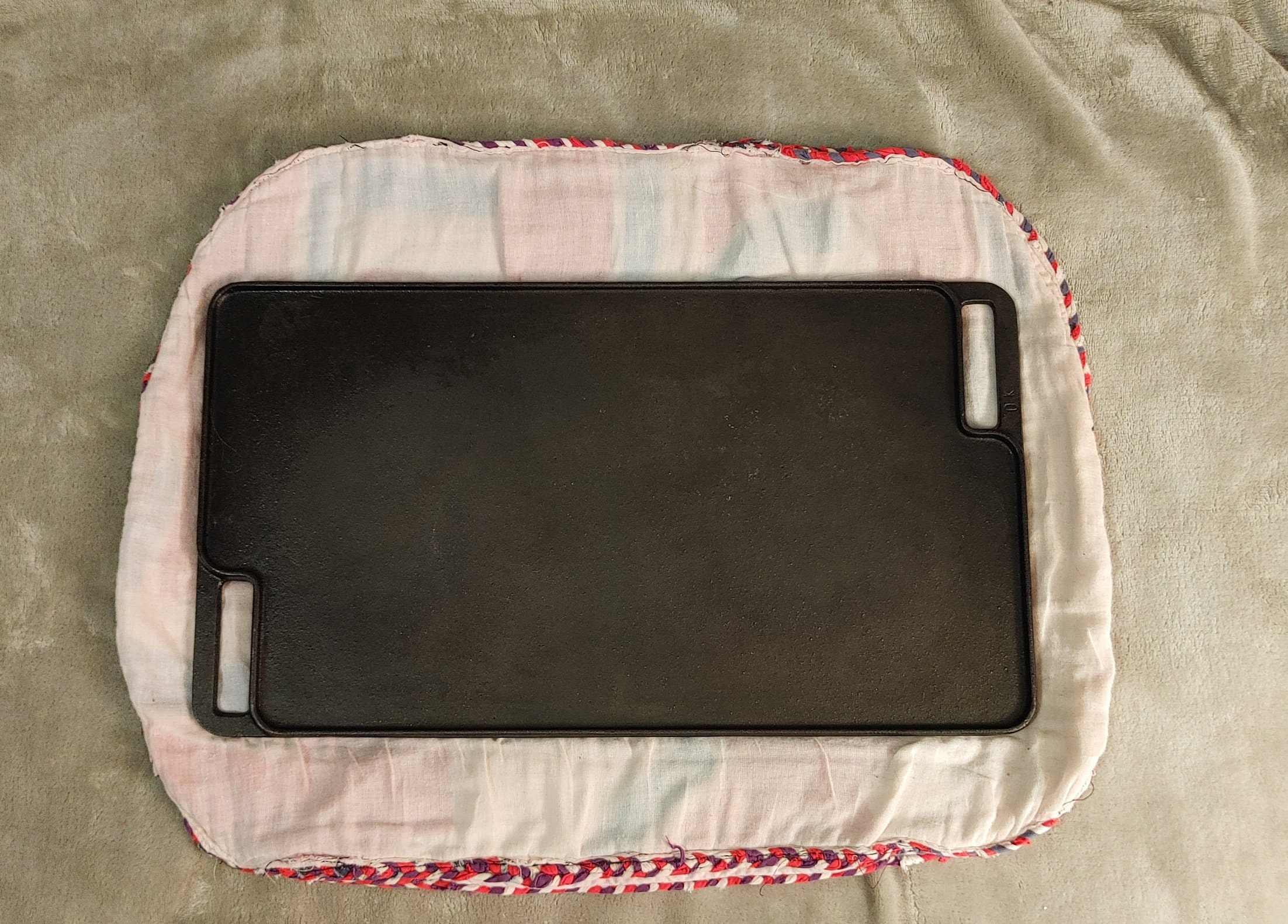 Vintage Cast Iron Double Sided Griddle. Marked O K on Handle. Free