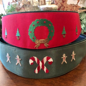 Vintage Embroidered Christmas Holiday Belt: Wreath on Red or Candy Cane on Green, adjustable, Made in USA, FREE Shipping