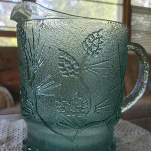 Vintage tiara ponderosa dennengroene glazen kan (68 oz)