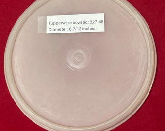 Vintage Tupperware Lid #227-48 - diameter 6.7/12 Inches - FREE Domestic Shipping!