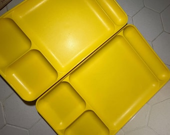 Vintage TUPPERWARE Lunch Trays, Yellow or Almond, divided snack picnic cafeteria trays, 15&quot; x 9&quot; x 1&quot;, FREE USA ShippingSet of 2 or 4
