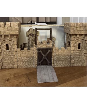 2004 Schleich Ritterburg Knights Castle Chateau Fort #40191