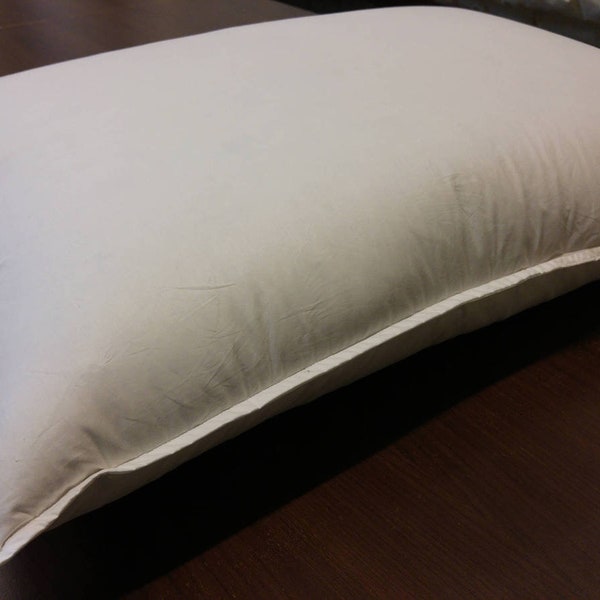 750 Fill Power 90% Hungarian goose down sandwich pillow