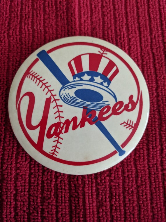 Rare 1950s NY Yankees button