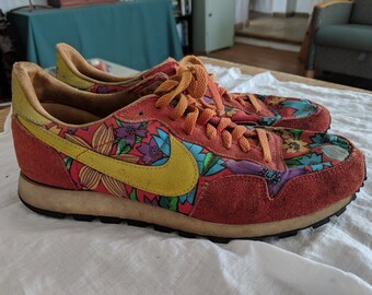 RARE 1984 NIKE ALOHA