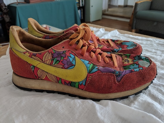 RARE 1984 NIKE ALOHA - image 1