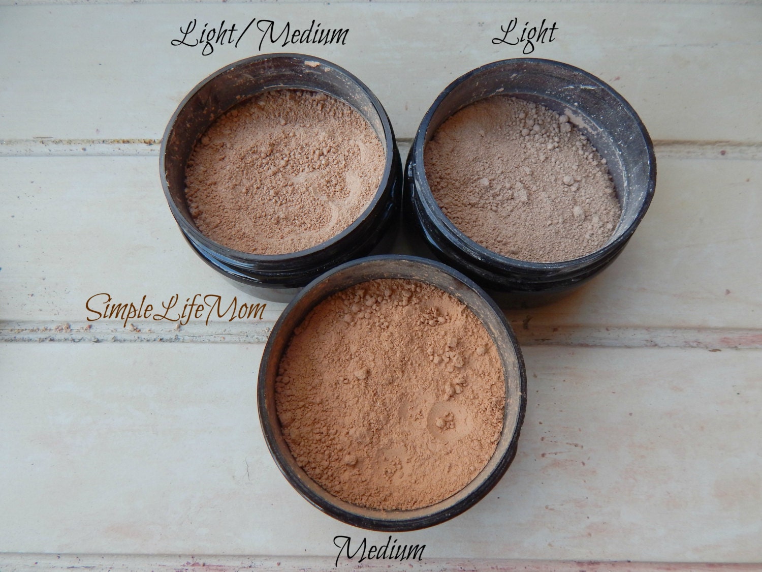 Natural powder foundation discount