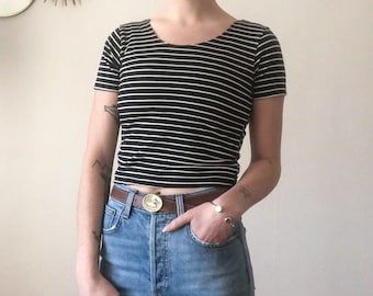 Vintage 90s Womens Black and White Striped Fitted Short Sleeve Crop Top S