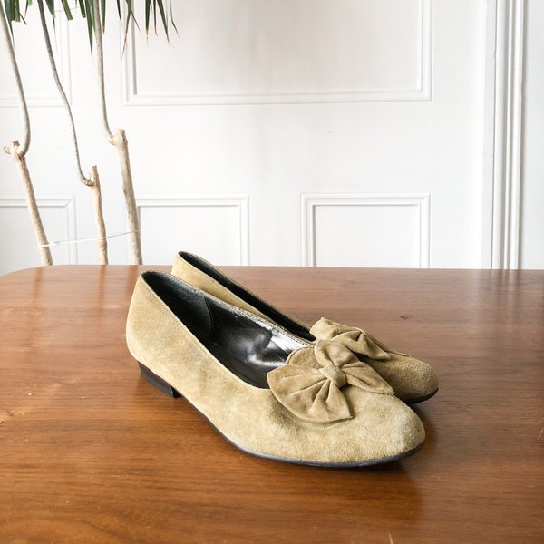 Vintage 80s Nicole Tan Suede Ballet Flats with Bows 6.5