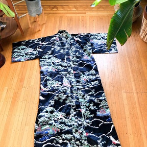 Vintage 80s Black Temple Scene Long Kimono Robe