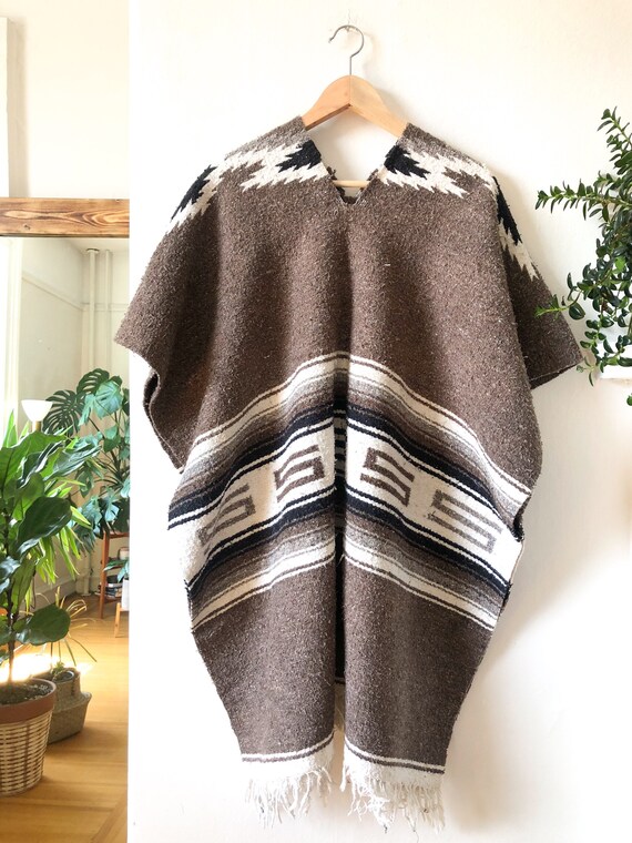 Vintage 70s Blanket Poncho / Ethnic Oversized Bag… - image 3