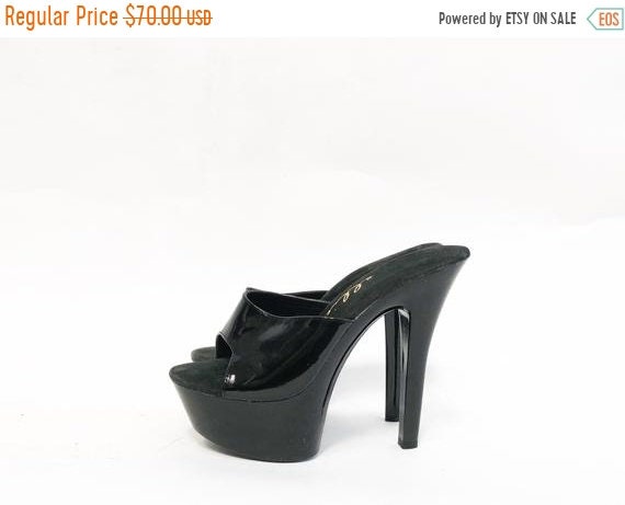 HELLO 2021 SALE Vintage 90s Black Vinyl Platform E