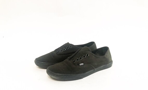 black polishable vans
