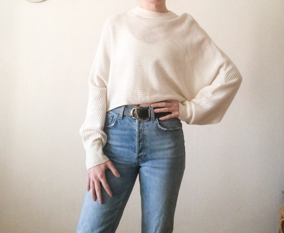 Vintage 90s Off-White Long Basic Sweater with Keyhole Bow on Back Knit Top Ladies