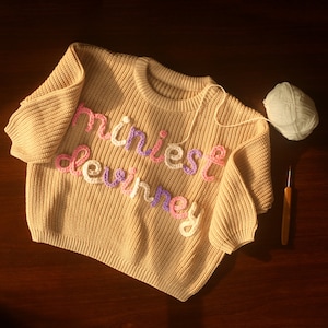 Personalized Hand Embroidered Baby Boy & Toddler Sweater, Pink Baby Girls Sweater with Name, Custom Baby Name Sweater,Baby Gift Girl Newborn zdjęcie 5