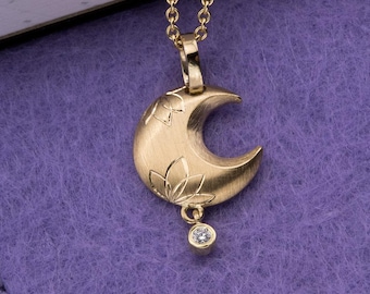 Gold moon with lotus blossom, hand-engraved in 14k yellow gold, moon pendant in 585 gold, diamond pendant, handcrafted goldsmith's art