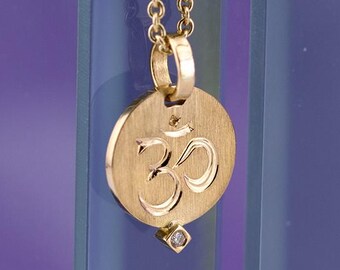 OM pendant, 750 gold, hand-engraved Om symbol, 18k yellow gold, small diamond pendant, handcrafted goldsmith work