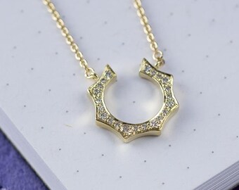 Pendant with chain, 750 (18k) solid gold, set with 22 brilliant-cut diamonds, star shape, unique piece, goldsmith, fine jewelry