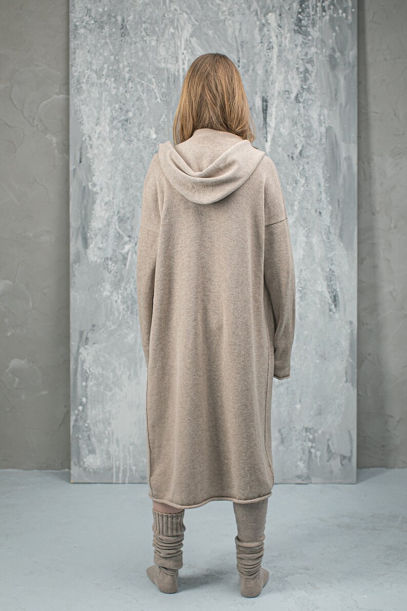Hooded Long Cardigan with Pockets Oversized Sweater from Cashmere and Merino Wool image 4