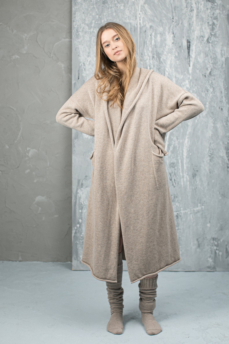 Hooded Long Cardigan with Pockets Oversized Sweater from Cashmere and Merino Wool image 3