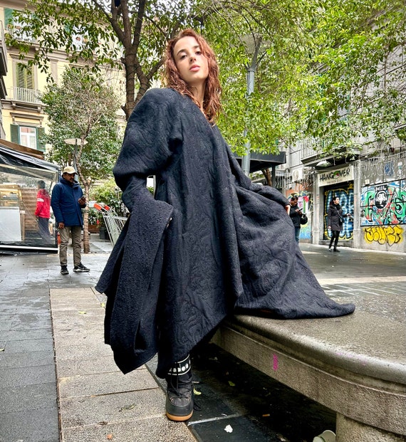 FENDI 365 by contour black damasked overcoat - image 1