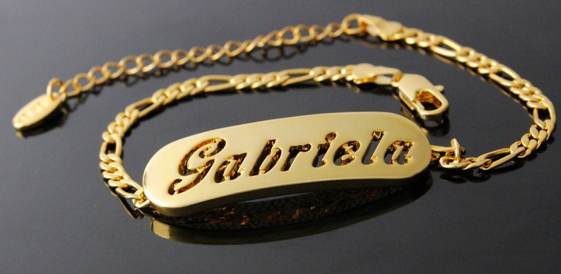 GABRIELA Name Necklace /& Name Bracelet Jewellery Set 18K Gold Plated Anniversary Custom Made Crystals Birthday Christmas Gifts For Her