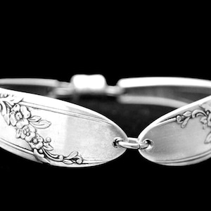 Spoon Bracelet, Queen Bess Silverware Silver Spoon Bracelet Bridesmaid Jewelry Floral Silver Plated Spoon Handle