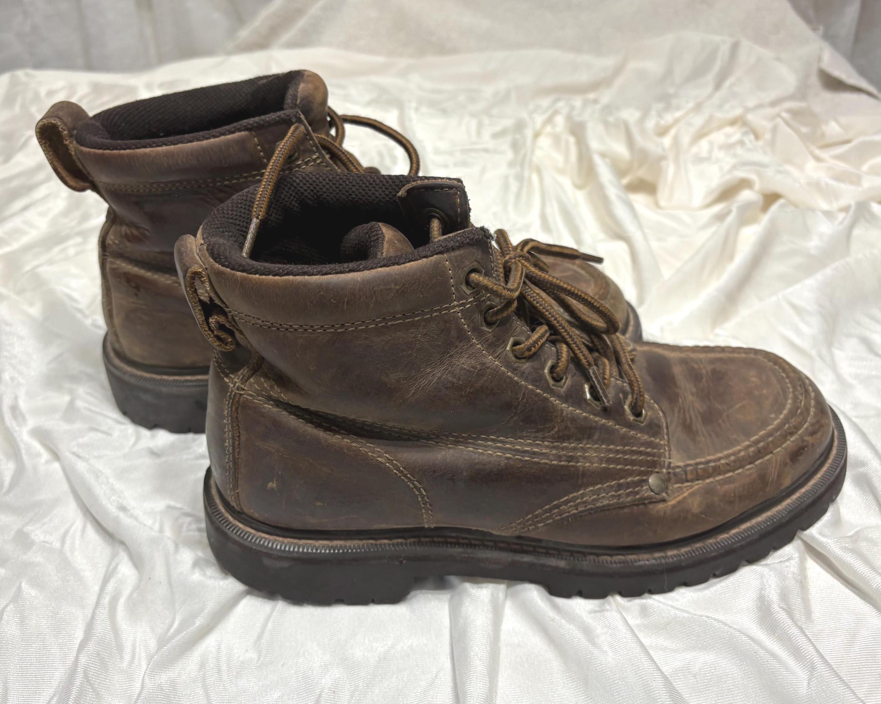 WORN~UNMARKED SIZE~MENS~BASS~LEATHER/WATERPROOF WORK/HIKING BOOTS~NICE~G22 Mens Bridger Mid Waterproof | Oboz Footwear main image 3