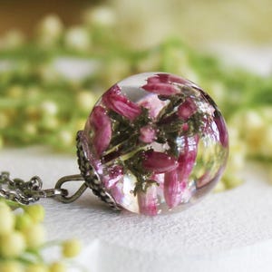 Real Heather Necklace Wildflower necklace Terrarium necklace Tear drop necklace Real flower necklace Heather plant Dried flower jewelry