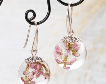 Epoxy Earrings with Heather plant, Artsy earrings, Dried Flower Earrings, Fairy earrings, Whimsical earrings, Pressed flower earrings