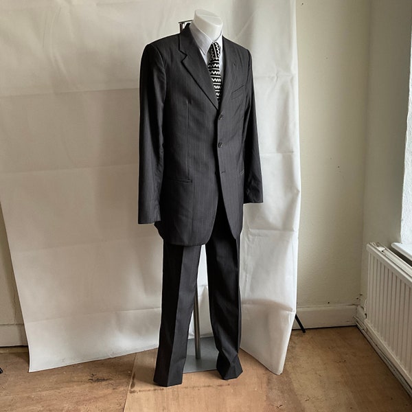 Vintage Armani suit Saks Fifth Avenue, 40/42inch, wool.waist 32/33 in