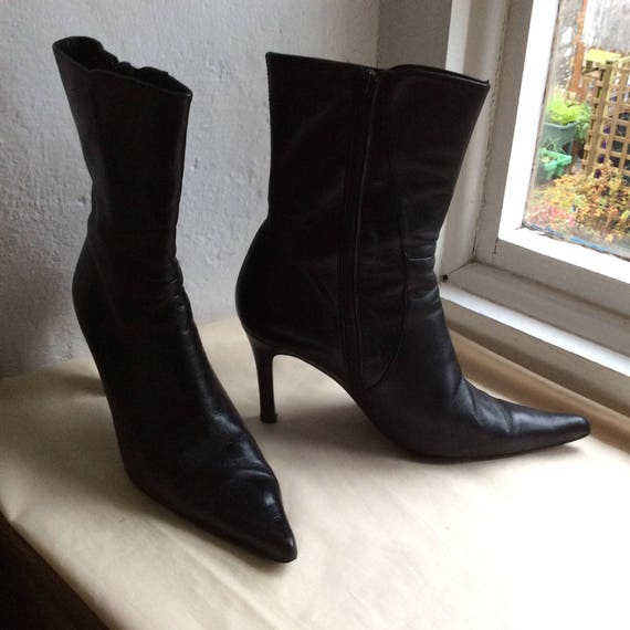 jones ladies boots