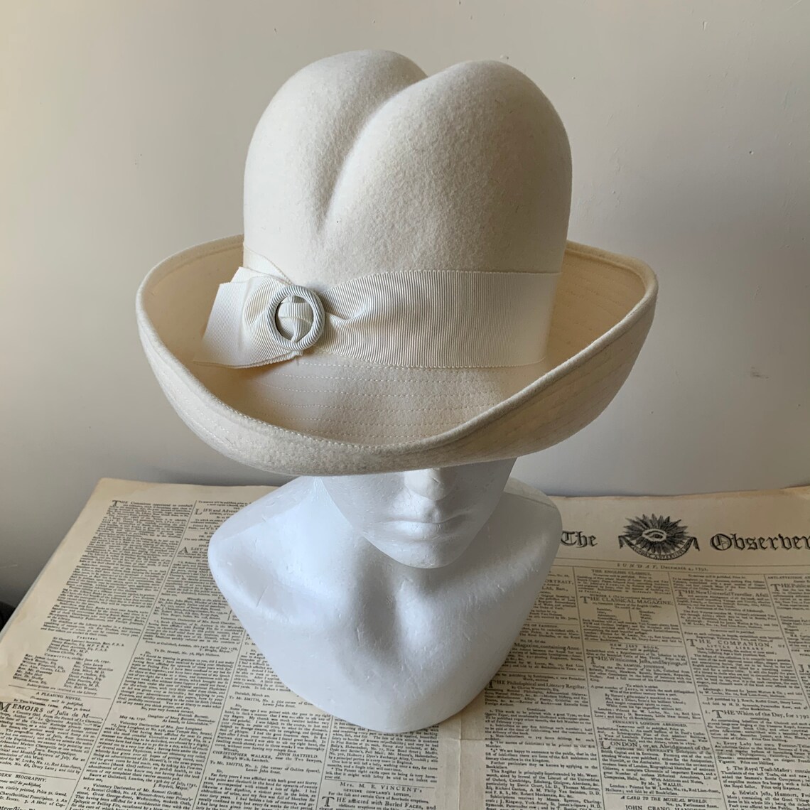 Vintage creamy white felt hat with turned up brim. Etsy