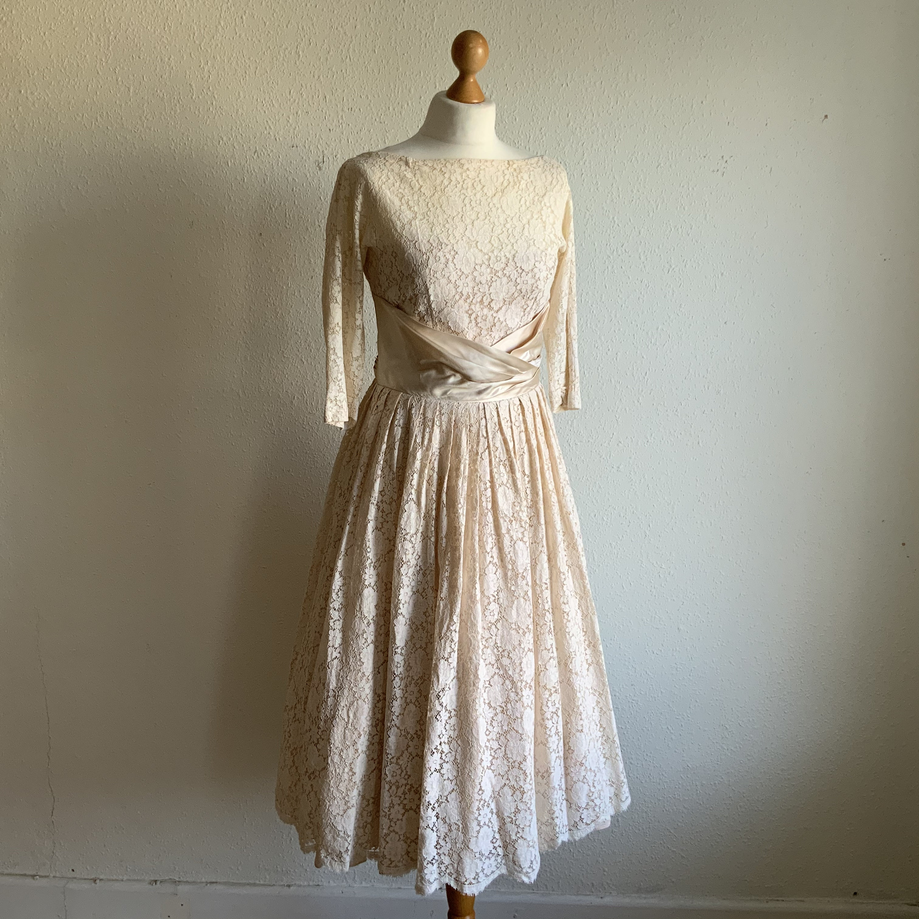 Vintage 1950s Peach Cotton Lace Wedding Dress Bust 34. - Etsy UK