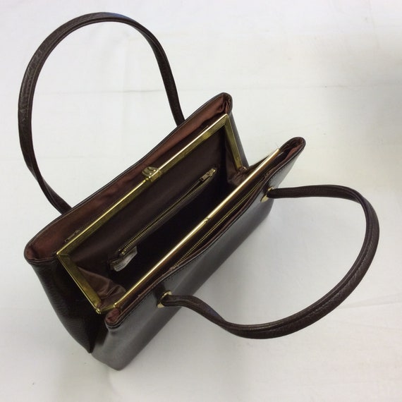 Vintage 50s 60s brown  faux leather frame handbag… - image 5