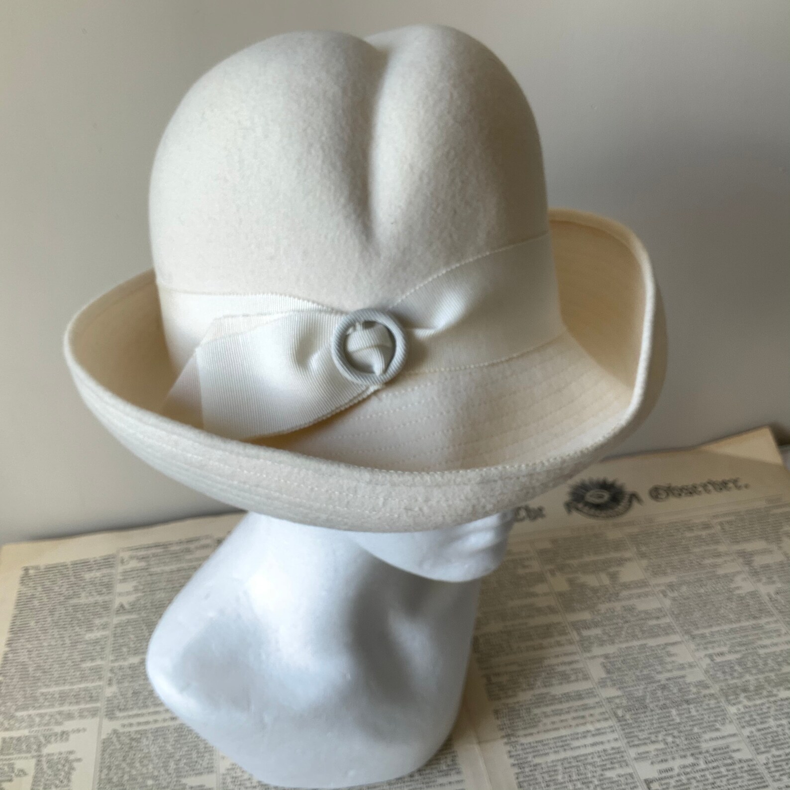 Vintage creamy white felt hat with turned up brim. Etsy