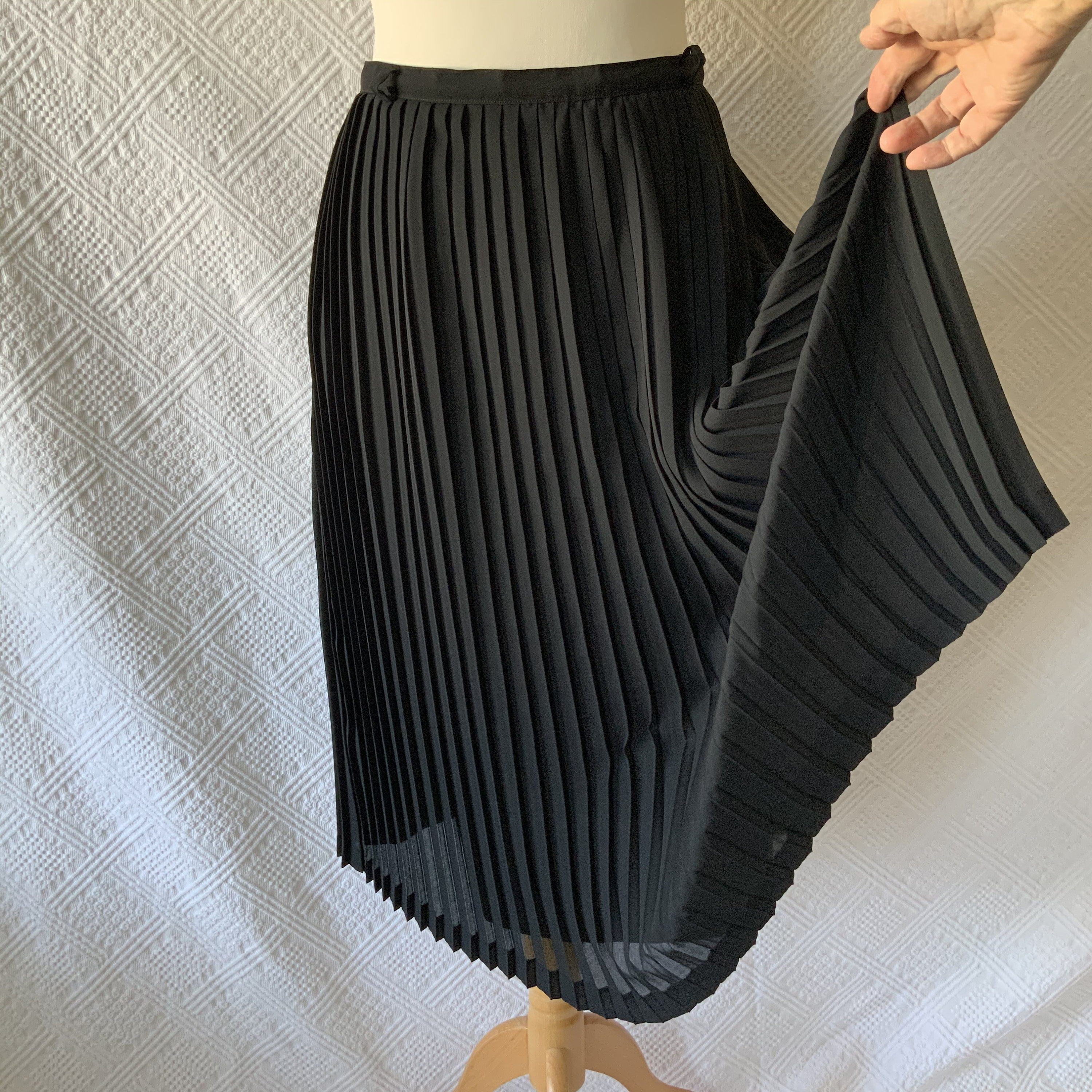 Vintage Bellino black pleated skirt U.K. 18 US 16 knife | Etsy