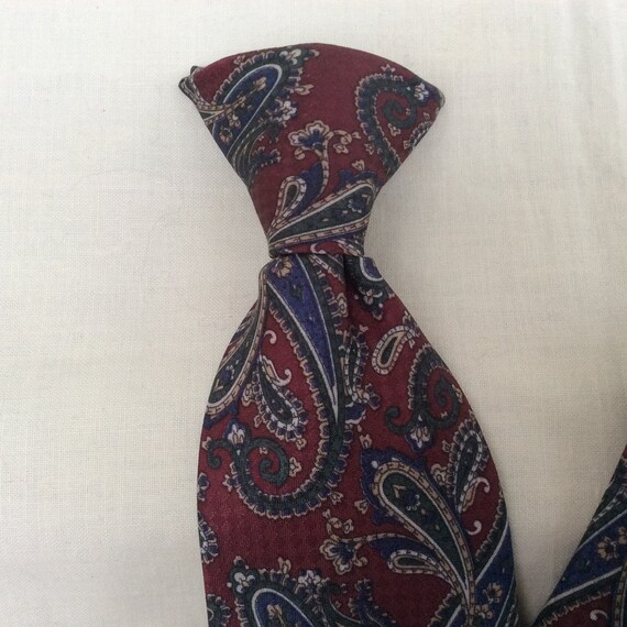 Vintage 60s 70s clip on Clipper paisley tie. Maro… - image 3